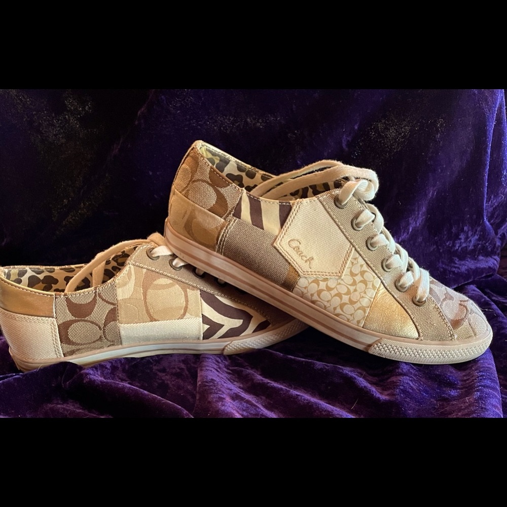 Coaches Signature Logo Sneakers, Size 8 1/2